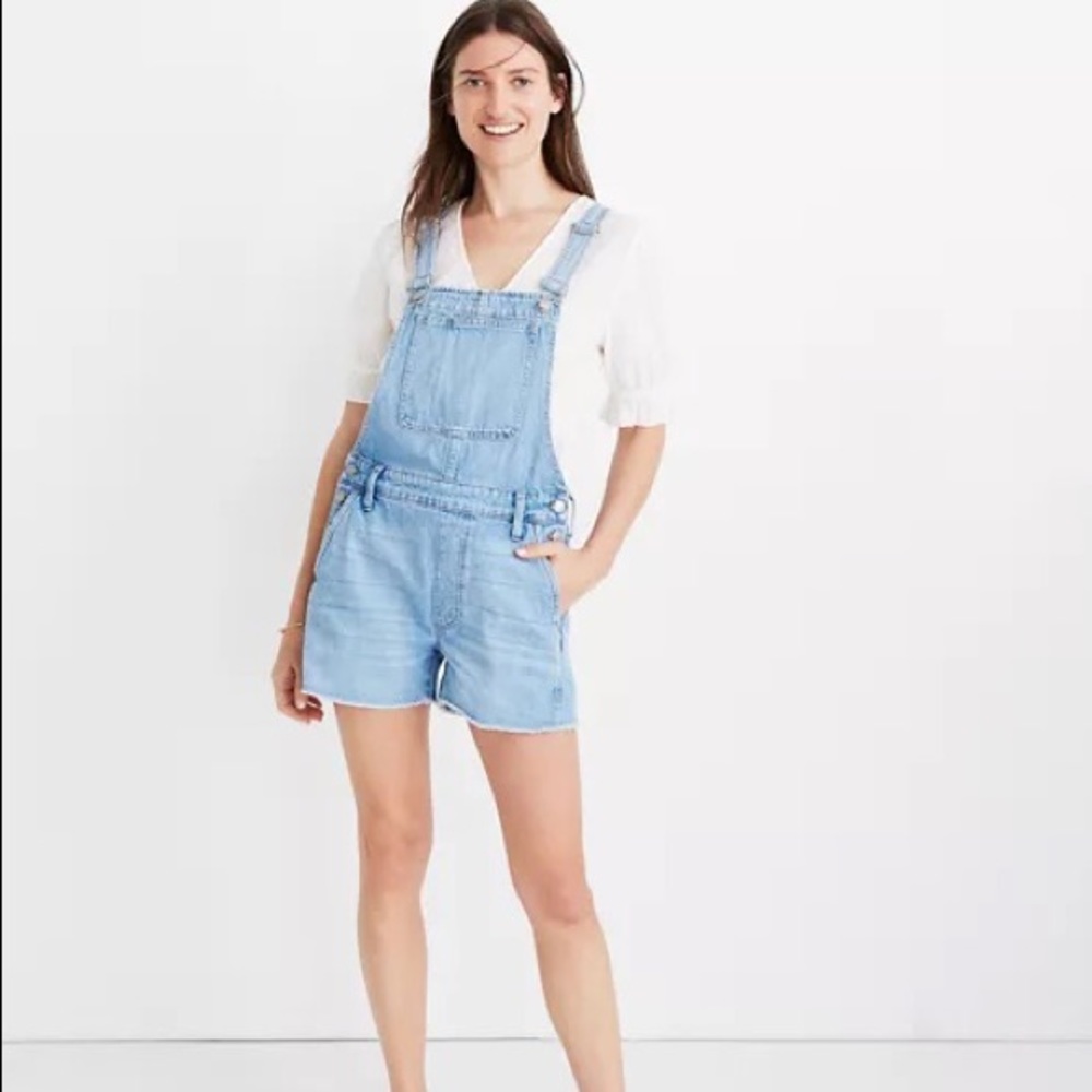 NWT Adirondack Short Overalls in Phillips Wash size xs - Picture 1 of 4